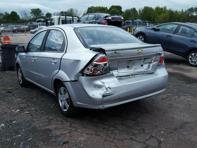 KL1TD56E49B620201 - 2009 CHEVROLET AVEO LS SILVER photo 3