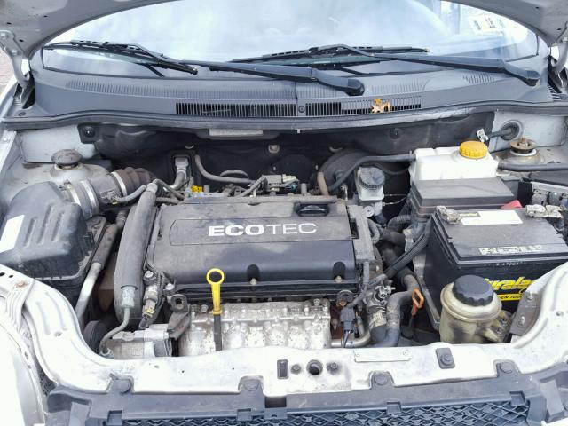 KL1TD56E49B620201 - 2009 CHEVROLET AVEO LS 银色 照片 7