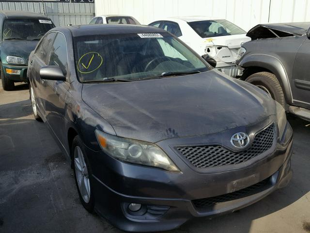 4T1BK3EK9BU627625 - 2011 TOYOTA CAMRY SE GRAY photo 1