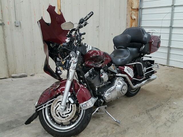 1HD1FCW196Y625106 - 2006 HARLEY-DAVIDSON FLHTCUI Бордовый фото 2