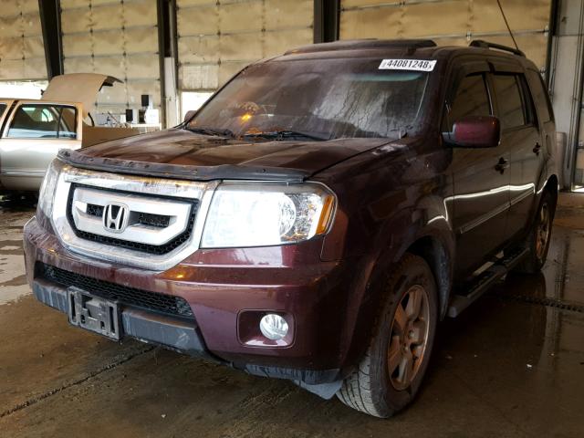 5FNYF4H76BB095419 - 2011 HONDA PILOT EXLN MAROON photo 2