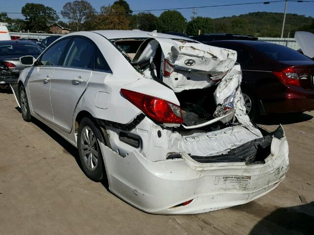 5NPEB4AC6CH492640 - 2012 HYUNDAI SONATA GLS WHITE photo 3