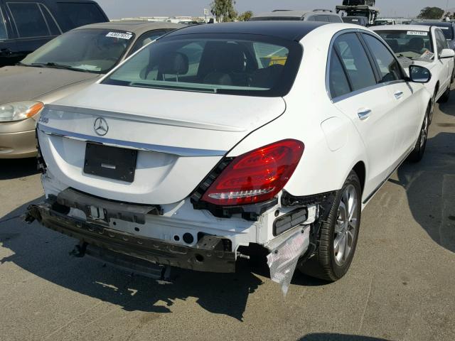 55SWF4JB4GU140661 - 2016 MERCEDES-BENZ C 300 WHITE photo 4