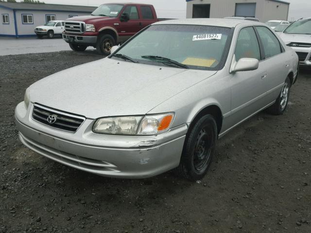 4T1BG22K51U824368 - 2001 TOYOTA CAMRY CE SILVER photo 2