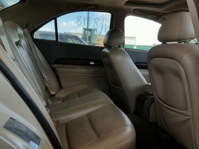 1LNHM87A12Y675019 - 2002 LINCOLN LS 奶油色 照片 6