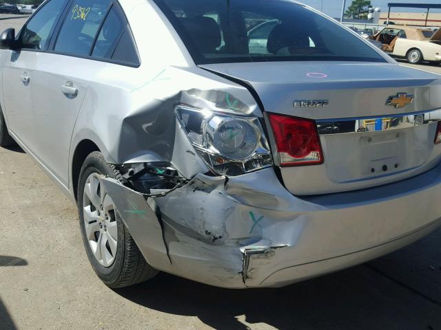 1G1PB5SH4E7395381 - 2014 CHEVROLET CRUZE LS SILVER photo 9