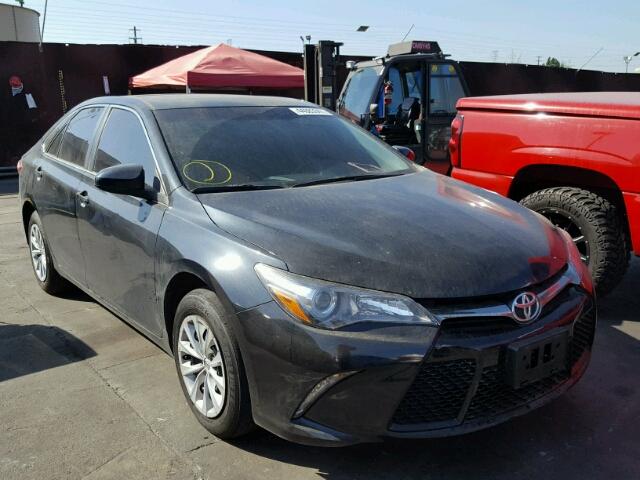 4T1BF1FK4GU598503 - 2016 TOYOTA CAMRY LE BLUE photo 1