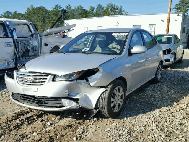 KMHDU4AD6AU842894 - 2010 HYUNDAI ELANTRA BL SILVER photo 2