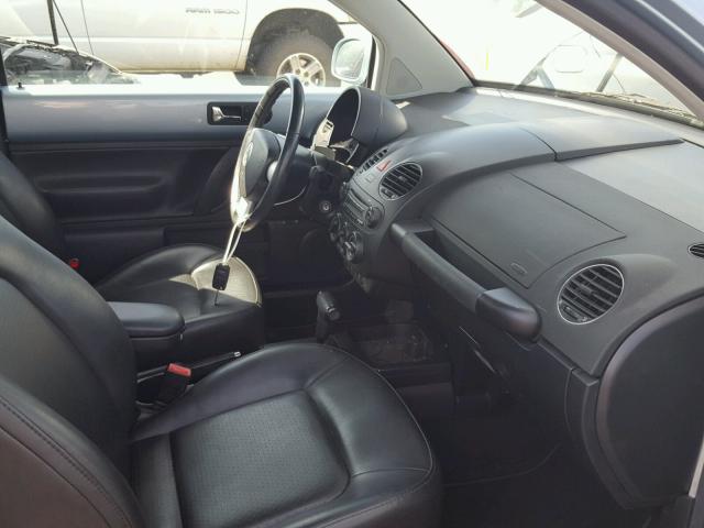 3VWRW31C69M503958 - 2009 VOLKSWAGEN NEW BEETLE 蓝色 照片 5