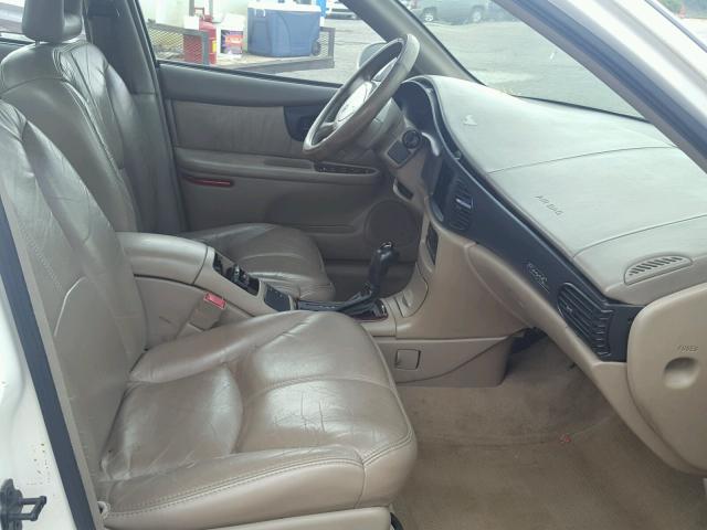 2G4WB55K421114047 - 2002 BUICK REGAL LS 白色 照片 5