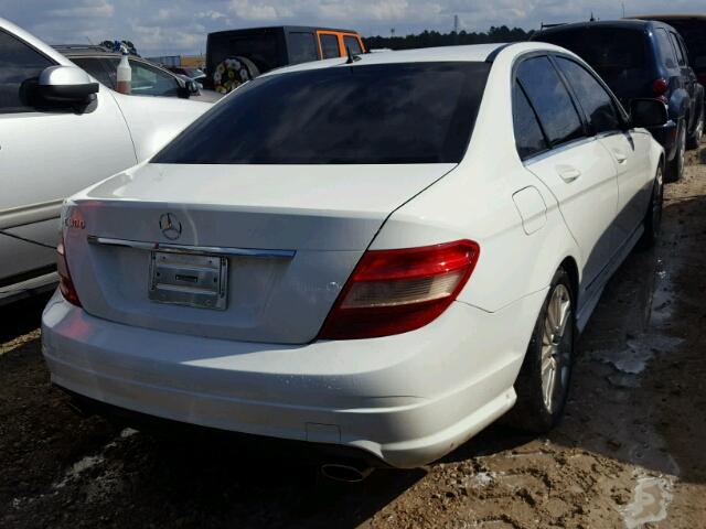 WDDGF54X49R065966 - 2009 MERCEDES-BENZ C 300 WHITE photo 4