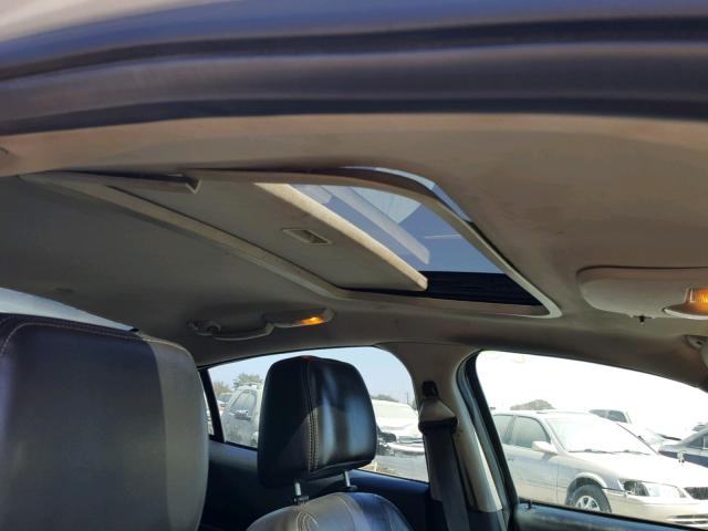 2G2WR554471205171 - 2007 PONTIAC GRAND PRIX Сріблястий фото 9