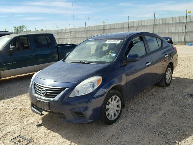 3N1CN7APXDL870689 - 2013 NISSAN VERSA S BLUE photo 2