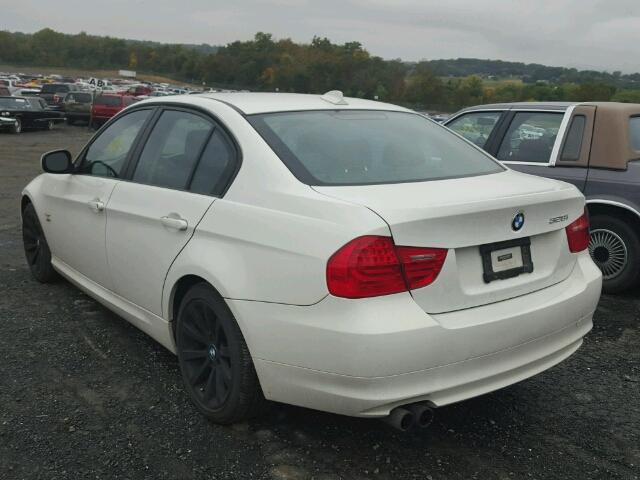 WBAPK5C57BF123420 - 2011 BMW 328 XI SUL WHITE photo 3