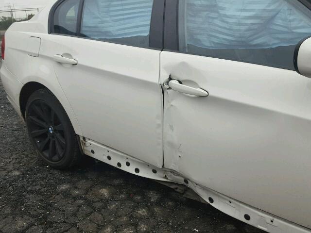 WBAPK5C57BF123420 - 2011 BMW 328 XI SUL WHITE photo 9