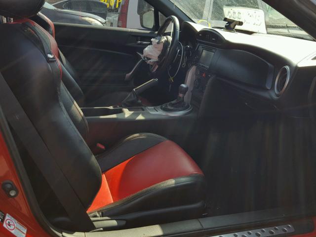 JF1ZNAA11D2706450 - 2013 TOYOTA SCION FR-S წითელი ფოტო 5