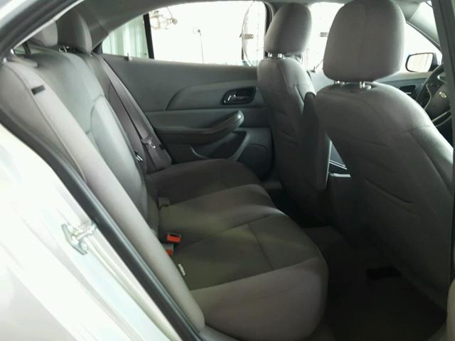 1G11B5SL0FF345398 - 2015 CHEVROLET MALIBU LS ვერცხლისფერი ფოტო 6