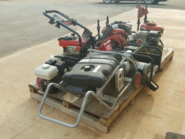 1017521670 - 2007 MISC EQUIPMENT 红色 照片 5