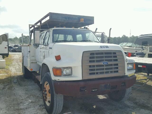 1FDYF80C2TVA15709 - 1996 FORD F800 WHITE photo 1