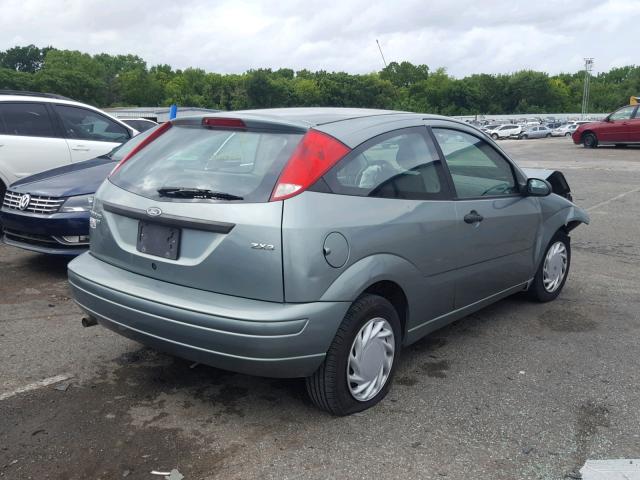 1FAFP31N96W161752 - 2006 FORD FOCUS ZX3 GREEN photo 4