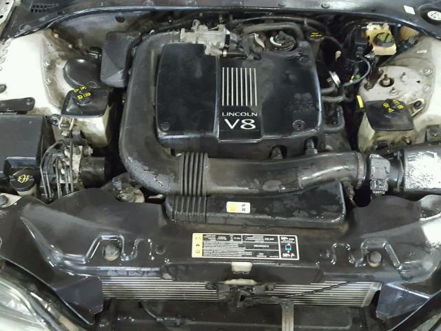 1LNHM87A32Y708909 - 2002 LINCOLN LS 棕色 照片 7