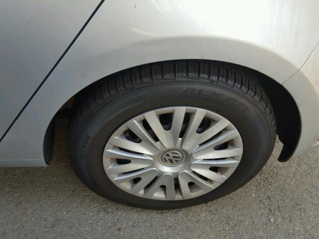 WVWDB7AJ3CW243931 - 2012 VOLKSWAGEN GOLF SILVER photo 9