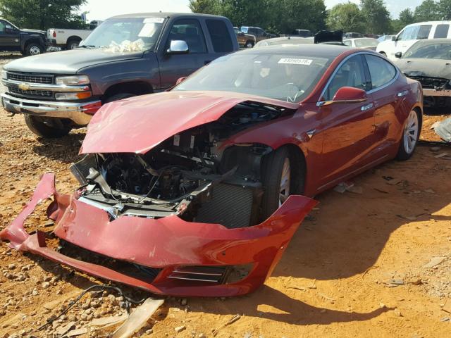 5YJSA1E21HF193293 - 2017 TESLA MODEL S RED photo 2