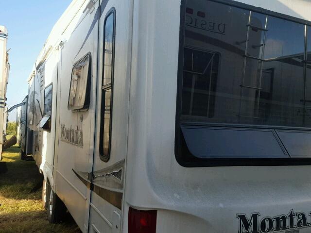 4YDF3502674702422 - 2007 KEYSTONE MONTANA WHITE photo 3