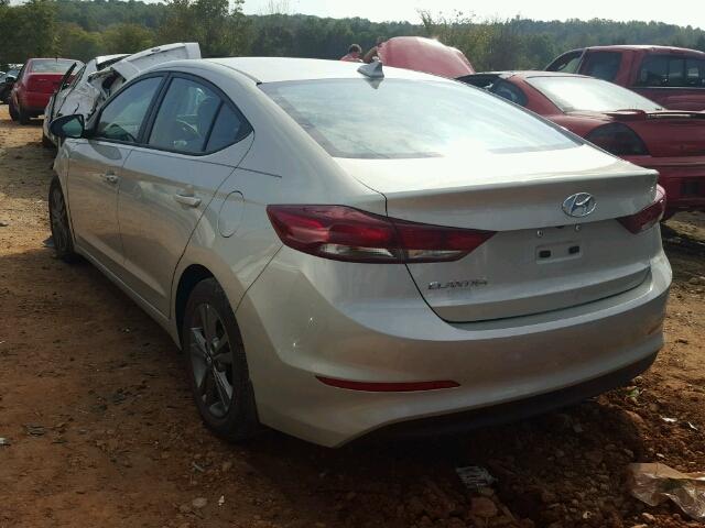 5NPD84LF3HH207868 - 2017 HYUNDAI ELANTRA SE SILVER photo 3