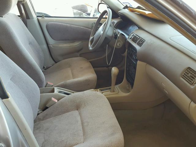 1Y1SK52852Z405235 - 2002 CHEVROLET GEO PRIZM 银色 照片 5