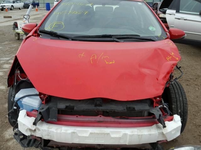 JTDKDTB36F1579827 - 2015 TOYOTA PRIUS C RED photo 9