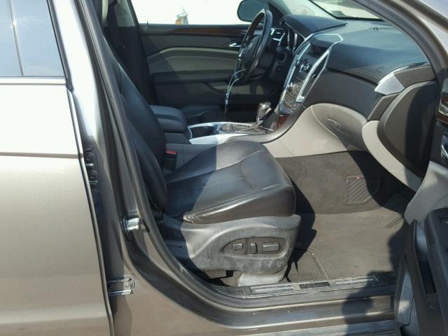 3GYFNEEY0BS671049 - 2011 CADILLAC SRX PERFOR 灰色 照片 5