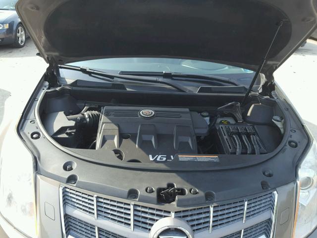 3GYFNEEY0BS671049 - 2011 CADILLAC SRX PERFOR 灰色 照片 7