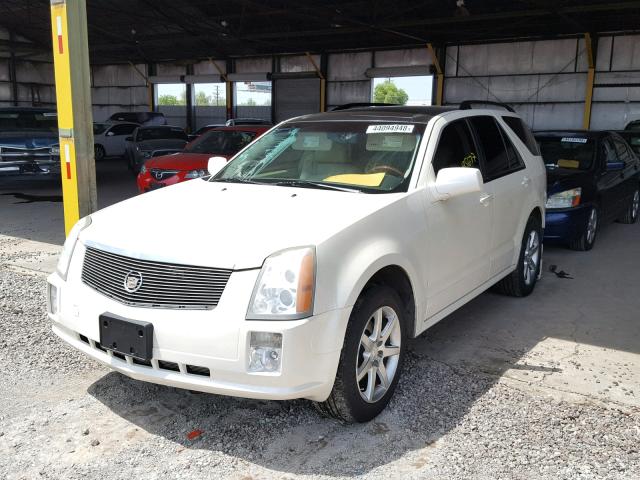 1GYEE637350151404 - 2005 CADILLAC SRX WHITE photo 2