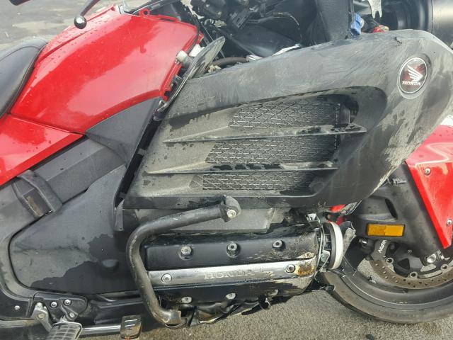 JH2SC6847DK001285 - 2013 HONDA GL1800 B RED photo 7