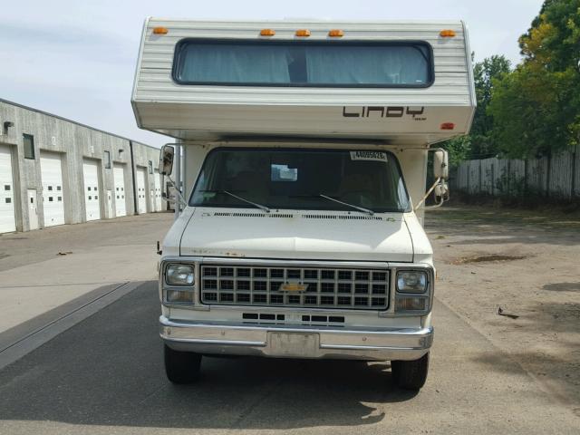 2GBGG31MXC4152652 - 1982 CHEVROLET G30 WHITE photo 2