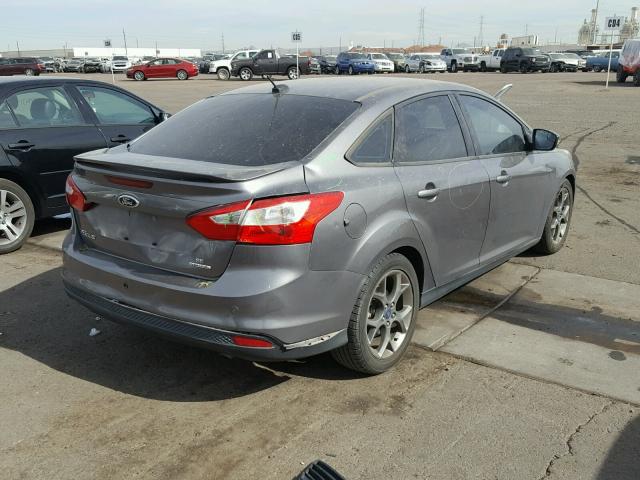 1FADP3F21EL241827 - 2014 FORD FOCUS SE CHARCOAL photo 4