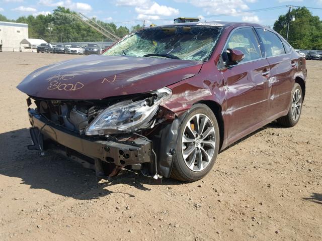 4T1BK1EB2HU259981 - 2017 TOYOTA AVALON XLE RED photo 2