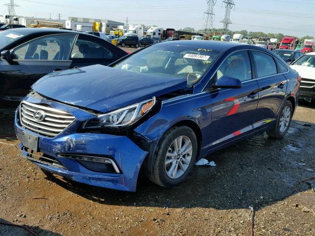 5NPE24AF3FH017509 - 2015 HYUNDAI SONATA BLUE photo 2