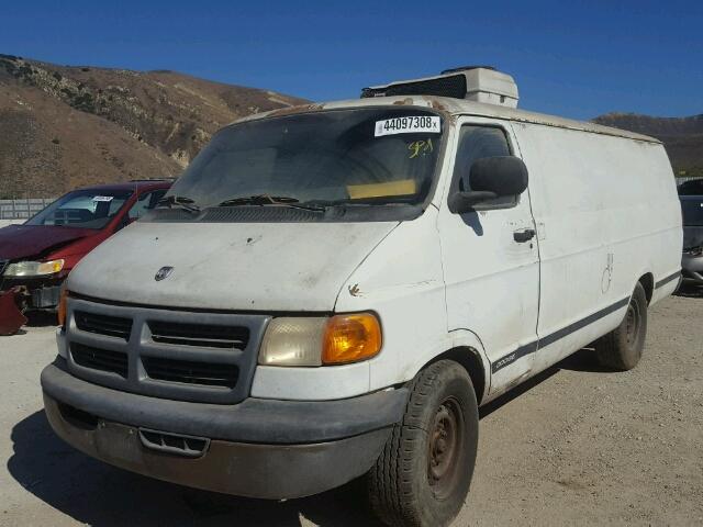 2B7JB21Y31K505447 - 2001 DODGE RAM VAN B2 WHITE photo 1