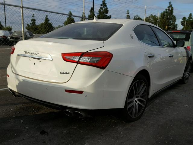 ZAM57RSA9G1190893 - 2016 MASERATI GHIBLI WHITE photo 4