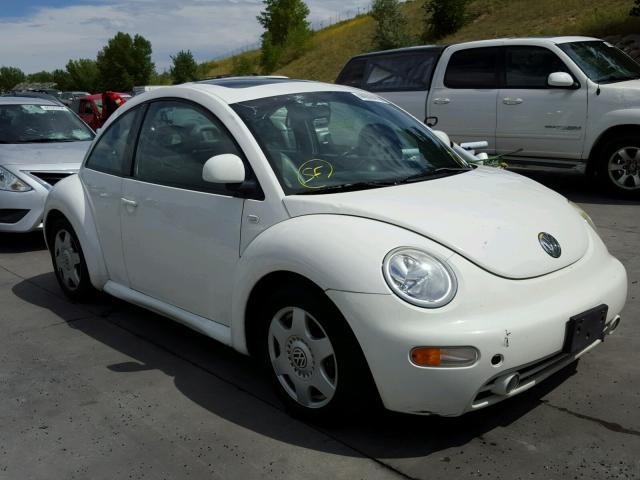 3VWCA21C7XM464132 - 1999 VOLKSWAGEN NEW BEETLE 白色 照片 1