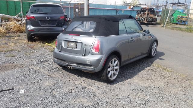 WMWRH33526TK56993 - 2006 MINI COOPER GRAY photo 4