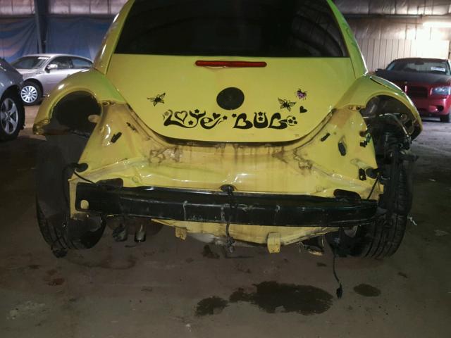 3VWPG3AG3AM000383 - 2010 VOLKSWAGEN NEW BEETLE ყვითელი ფოტო 9