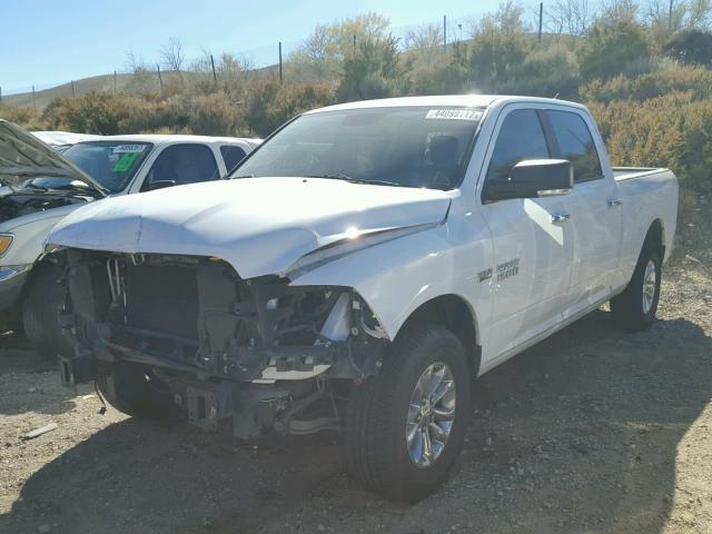 1C6RR7TT3FS667032 - 2015 RAM 1500 SLT WHITE photo 2