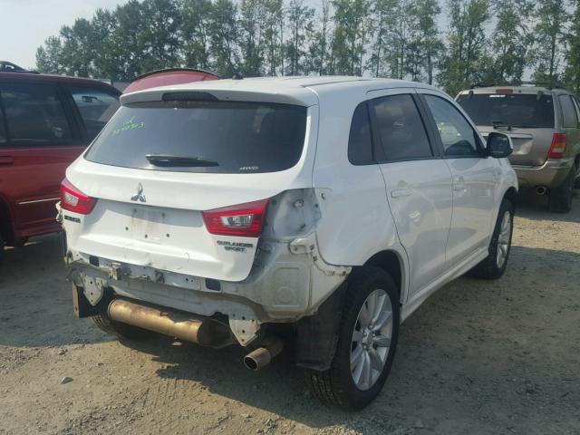 JA4AR4AU2BZ018902 - 2011 MITSUBISHI OUTLANDER WHITE photo 4