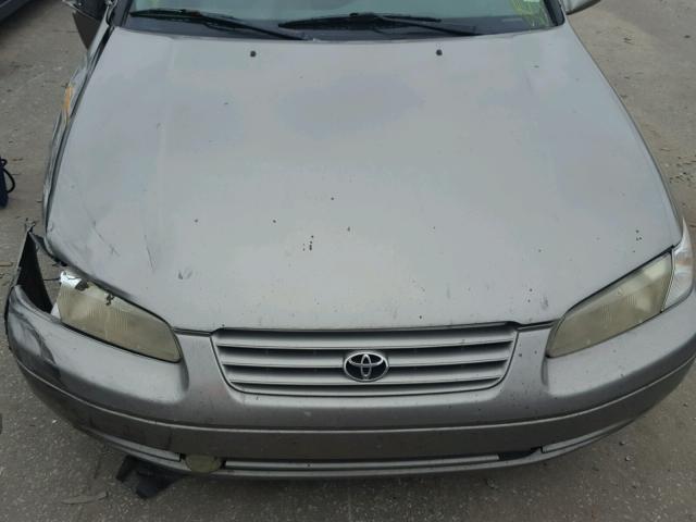 4T1BG22K9XU538435 - 1999 TOYOTA CAMRY CE BEIGE photo 7