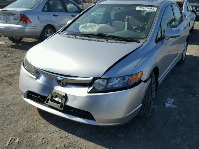 2HGFA16938H523024 - 2008 HONDA CIVIC EXL SILVER photo 9