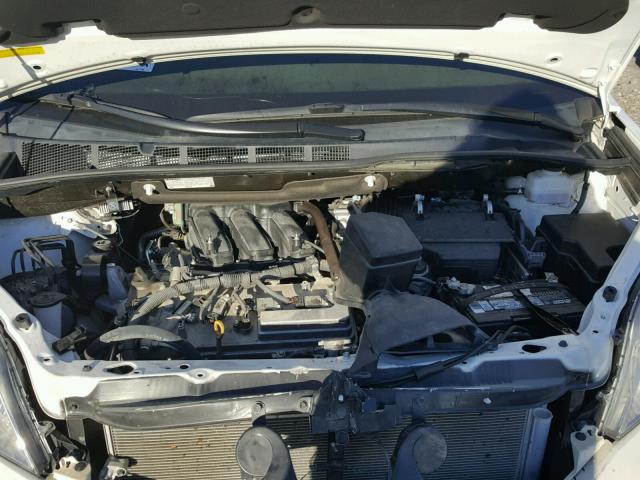 5TDYK3DC5GS719030 - 2016 TOYOTA SIENNA XLE WHITE photo 7