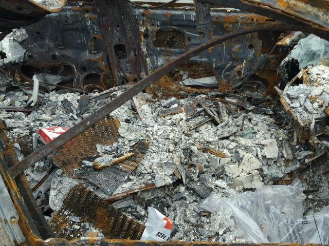 JTHCL5EF0D5018343 - 2013 LEXUS LS 460 BURN photo 5